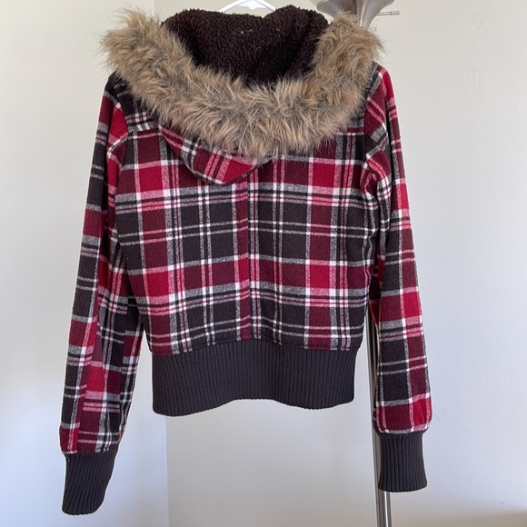 Aeropostale plaid jacket - Picture 2 of 4